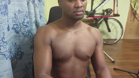 Snapshot of apollodarkmn chatting on January 2, 9:50 pm apollodarkmn online show from January 2, 9:50 pm