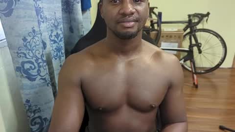 Snapshot of apollodarkmn chatting on December 13, 9:09 pm apollodarkmn online show from December 13, 9:09 pm
