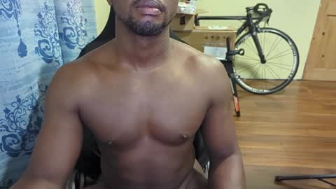 Snapshot of apollodarkmn chatting on December 5, 10:56 pm apollodarkmn online show from December 5, 10:56 pm