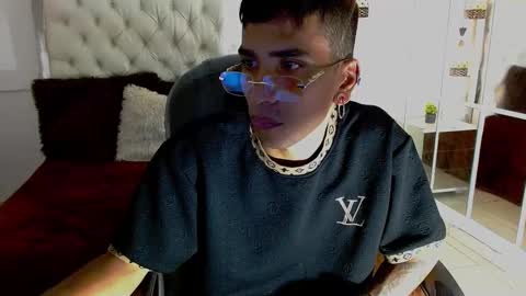 APOLO online show from February 9, 5:33 pm