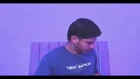 apologray__ online show from April 13, 8:09 pm