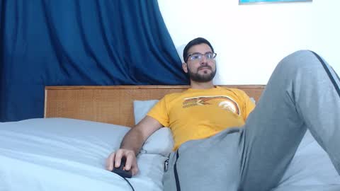 Youssef Alkhoury online show from March 8, 9:24 am