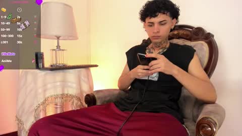 Arceluz  online show from February 10, 7:38 pm