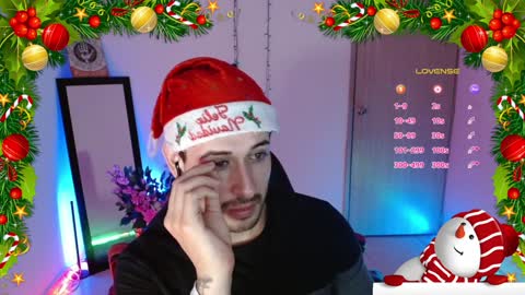 Snapshot of ares_blue chatting on December 27, 11:06 am ares blue online show from December 27, 11:06 am