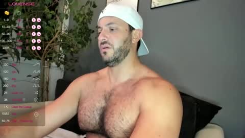 Ariel online show from December 13, 4:22 am