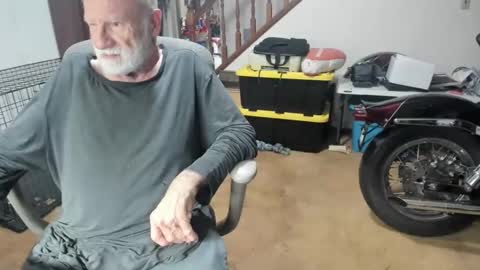 armalite16 online show from January 8, 4:07 am