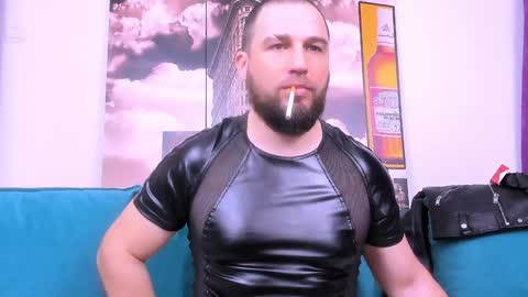 Snapshot of armandosteel chatting on February 7, 12:20 am Armando online show from February 7, 12:20 am