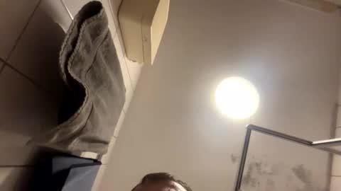 armyskater32 online show from November 22, 8:52 pm