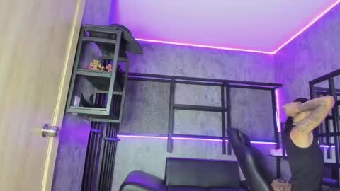 Arohom Lester online show from January 6, 11:14 am