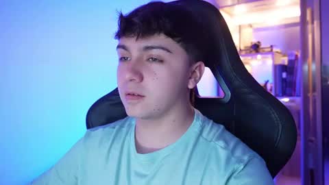 aron__cooper online show from July 14, 11:33 pm