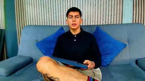 aron_pulse online show from March 9, 1:27 pm