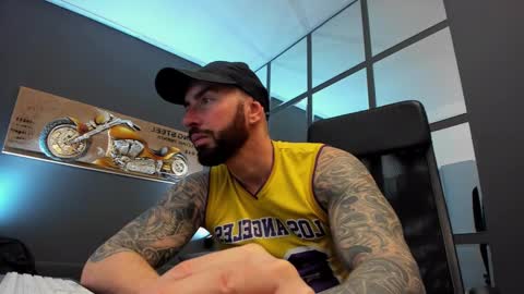 AronGrant online show from January 27, 7:03 am