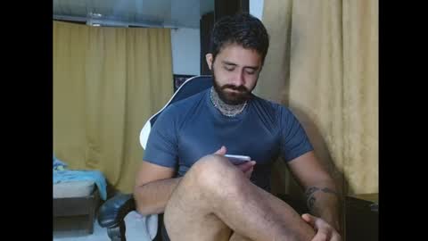 aronmiller online show from November 21, 11:59 pm