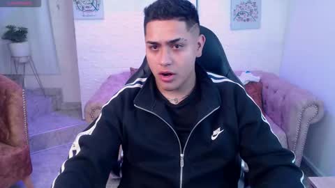 Aron online show from December 15, 3:14 am