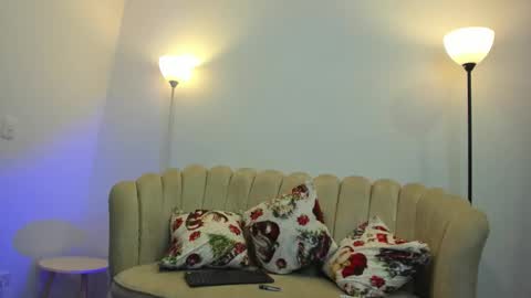   online show from November 23, 12:54 am