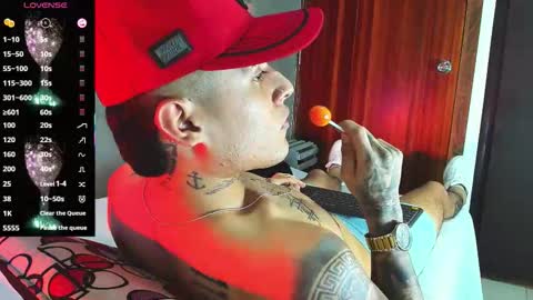 AROON HOT online show from March 3, 11:00 pm