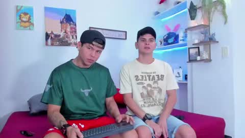 Aroon   online show from July 1, 3:18 am