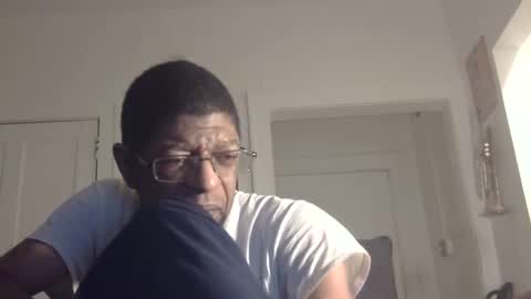 Arteblazze not daddy boy bitch or nigga online show from January 14, 1:15 am