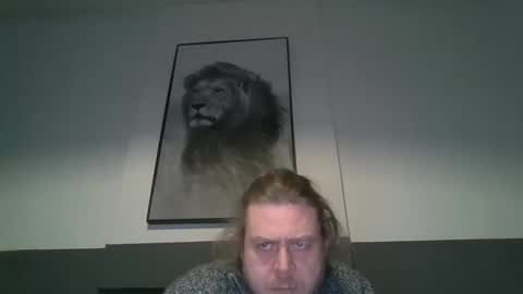 Snapshot of arthure944491 chatting on October 28, 7:05 pm arthure944491 online show from October 28, 7:05 pm