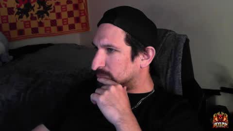 DevilPup75 online show from September 29, 6:01 am