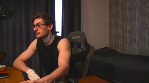 Jerk Machine online show from June 2, 1:01 pm