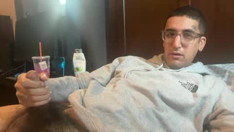 ashur_06 online show from June 14, 7:05 pm