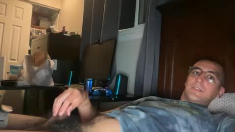 ashur_06 online show from July 13, 8:05 am