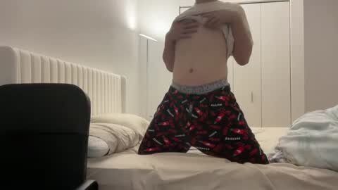 asiaboyshow online show from July 1, 1:06 am