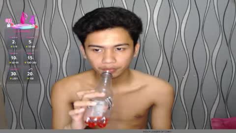 asian_ainsley69 online show from November 27, 7:06 pm