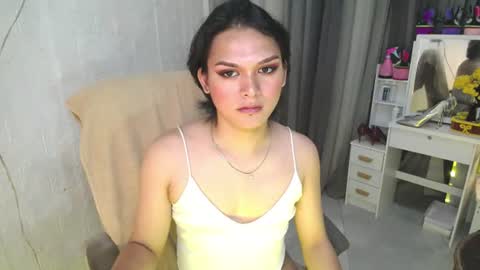 asian_handsomexx online show from July 23, 5:54 pm