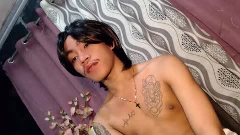 Snapshot of asian_kimxxx chatting on February 27, 8:09 pm don online show from February 27, 8:09 pm
