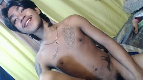 Snapshot of asian_kimxxx chatting on February 20, 7:19 pm don online show from February 20, 7:19 pm