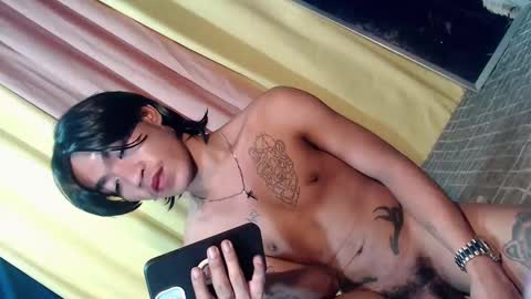 Snapshot of asian_kimxxx chatting on February 11, 8:42 pm don online show from February 11, 8:42 pm