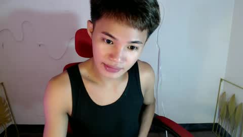 asian_lover05 online show from July 2, 4:57 pm
