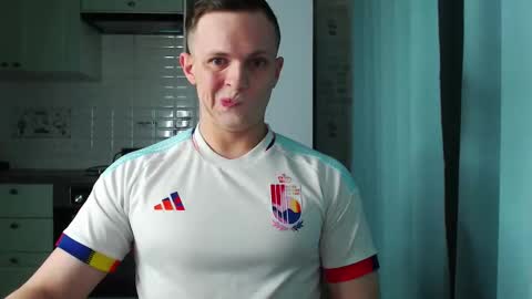 Andrew online show from April 20, 12:35 am