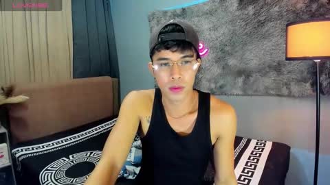 Snapshot of asiancum_peter chatting on October 13, 3:12 am asiancum_peter online show from October 13, 3:12 am