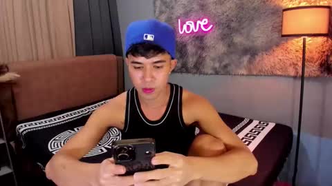 Snapshot of asiancum_peter chatting on September 29, 12:13 pm asiancum_peter online show from September 29, 12:13 pm