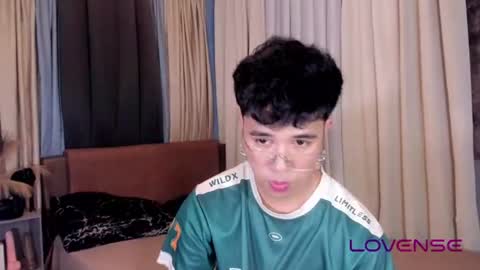 asiancum_peter online show from July 7, 2:55 am