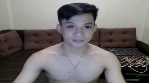 Snapshot of asiandreamboyx chatting on March 3, 2:44 am asiandreamboyx online show from March 3, 2:44 am