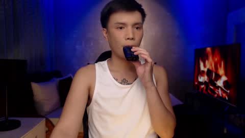 AsherMiller online show from April 17, 9:34 am