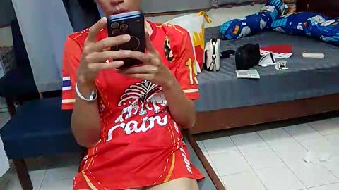 asianthai online show from December 15, 7:38 am