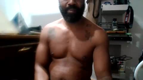 Derrick dayne online show from December 3, 9:04 am