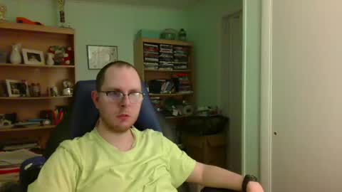 Andrew or Smiley Read the message in bold above the bio design for info on the situation. online show from June 26, 12:58 am