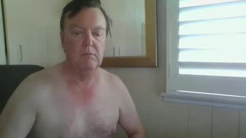 astute008 online show from November 19, 6:13 am