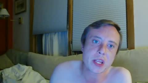 atombumm online show from June 18, 1:07 am