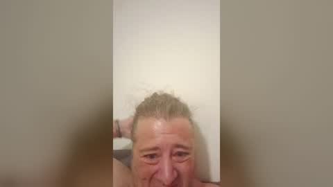 attenttive2u online show from July 24, 8:32 am