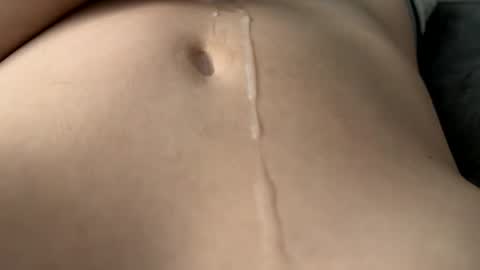 August Cox online show from April 29, 8:15 pm