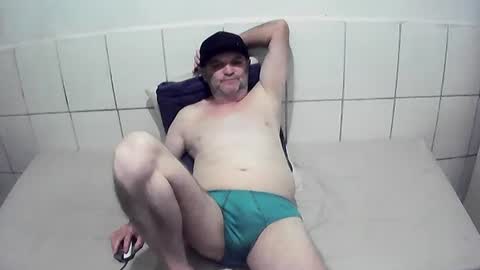 cesar augusto online show from July 15, 11:33 pm