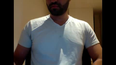 Snapshot of aussie099 chatting on January 8, 10:15 am aussie099 online show from January 8, 10:15 am