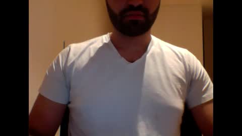 Snapshot of aussie099 chatting on January 30, 11:01 am aussie099 online show from January 30, 11:01 am